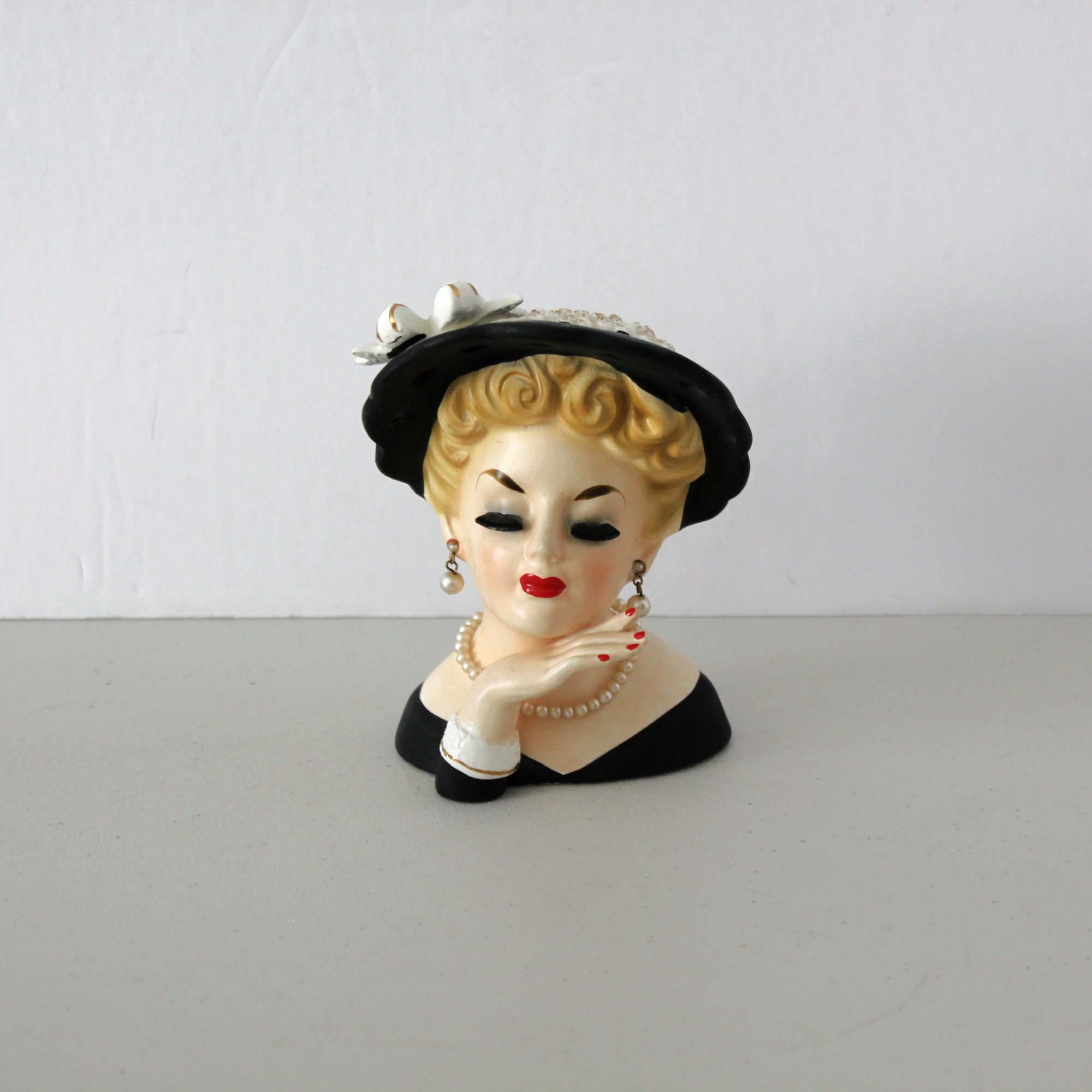 1961 Inarco Head Vase E190/S Ceramic Elegant, Lana Turner Similarity