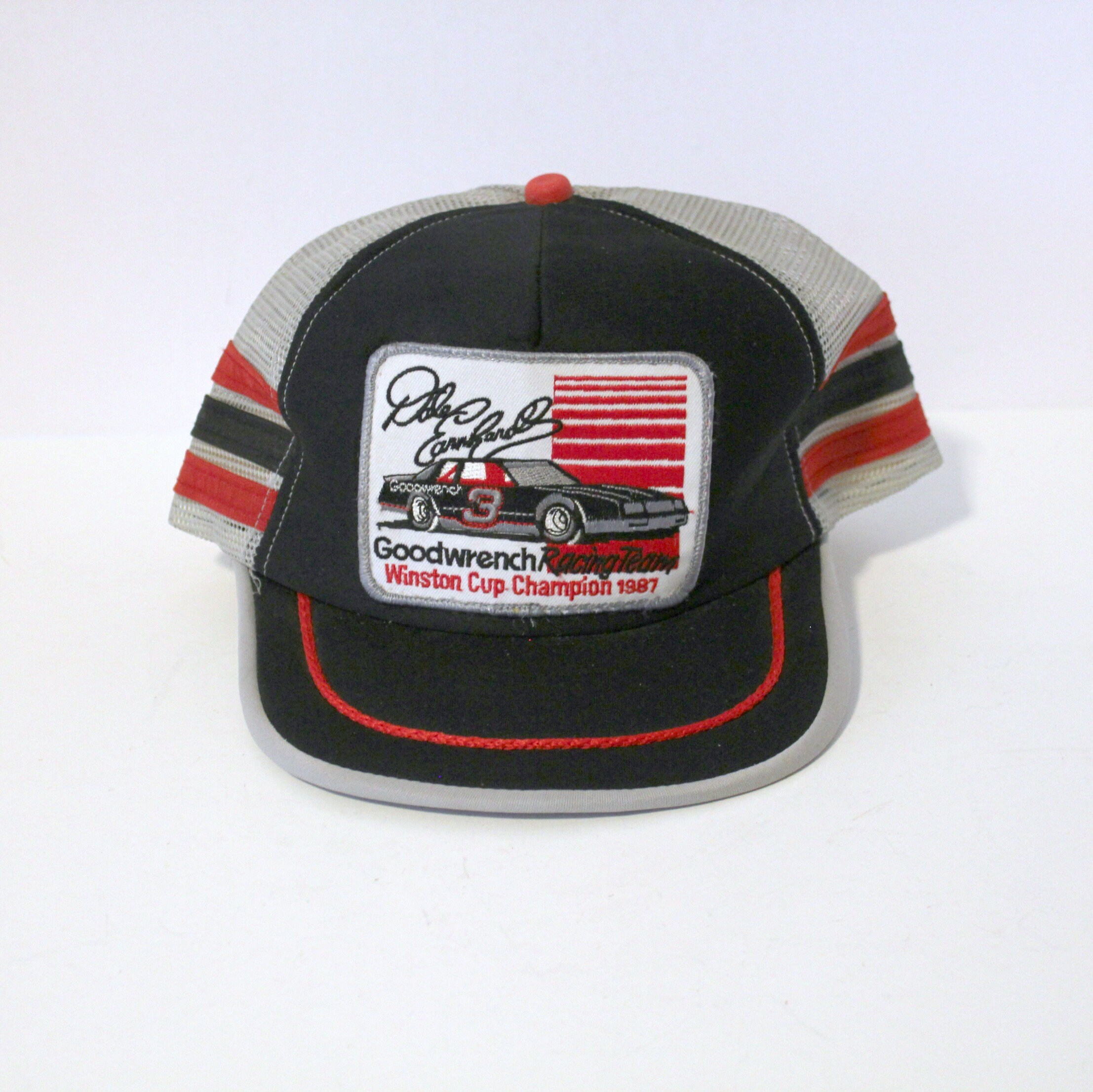 Vintage Dale Earnhardt Mesh Trucker Cap 