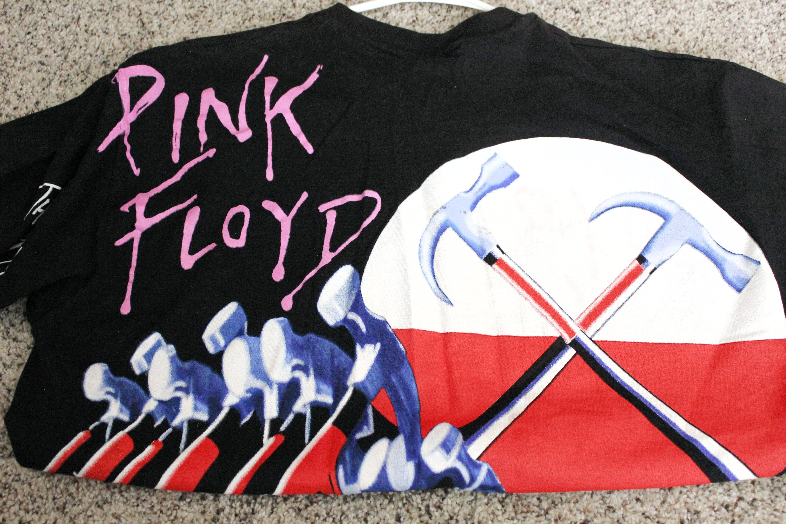 Pink Floyd The Wall T Shirt, All Over Print, Vintage 1990s Size Large