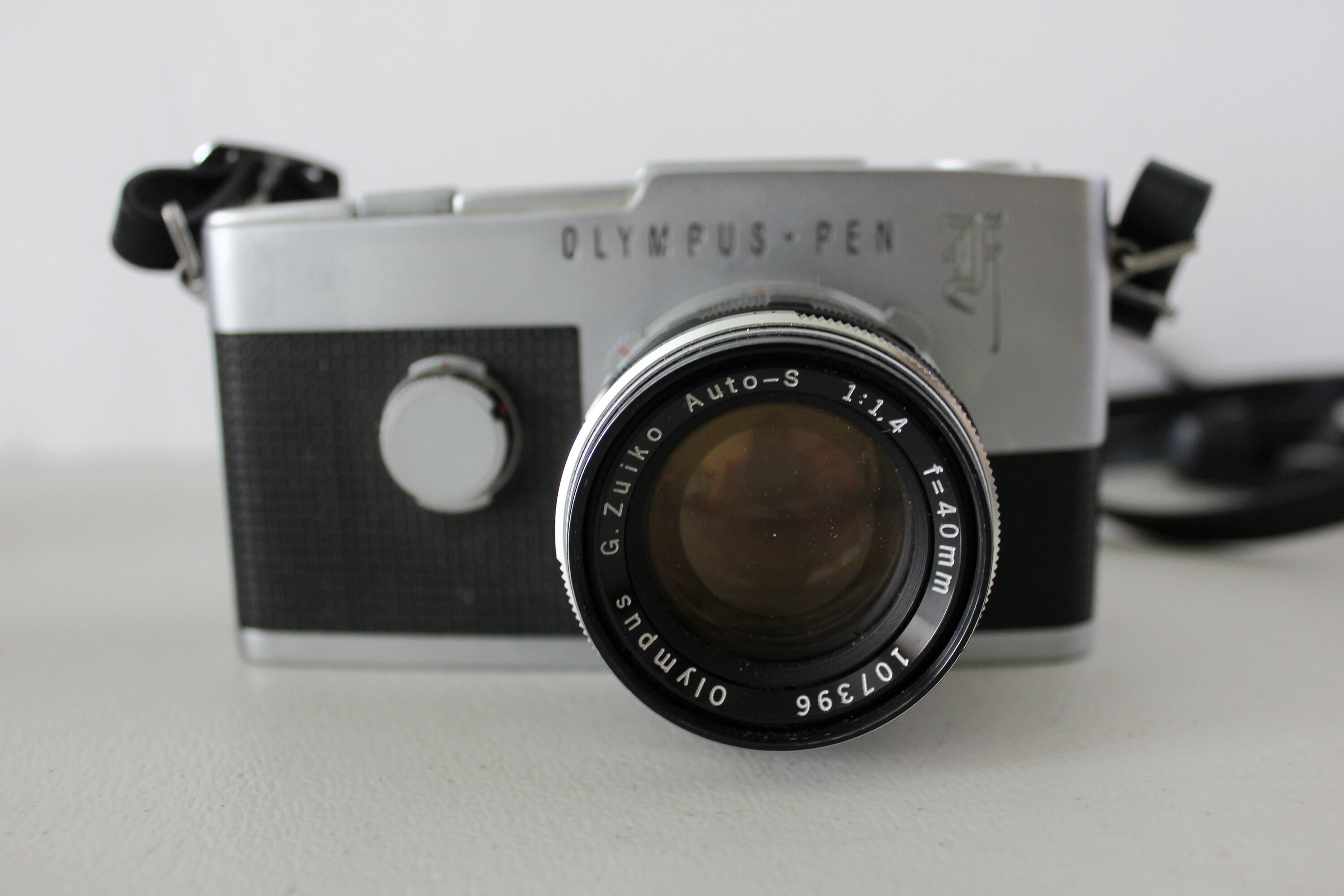 OLYMPUS PEN-F + G.Zuiko Auto-s 40mm f1.4 - 三葉堂寫眞機店
