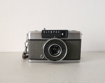 1960s Olympus Pen-EE Film Camera, Half Frame