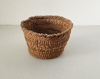 NW Coast Native Woven Basket, Vintage 1930s