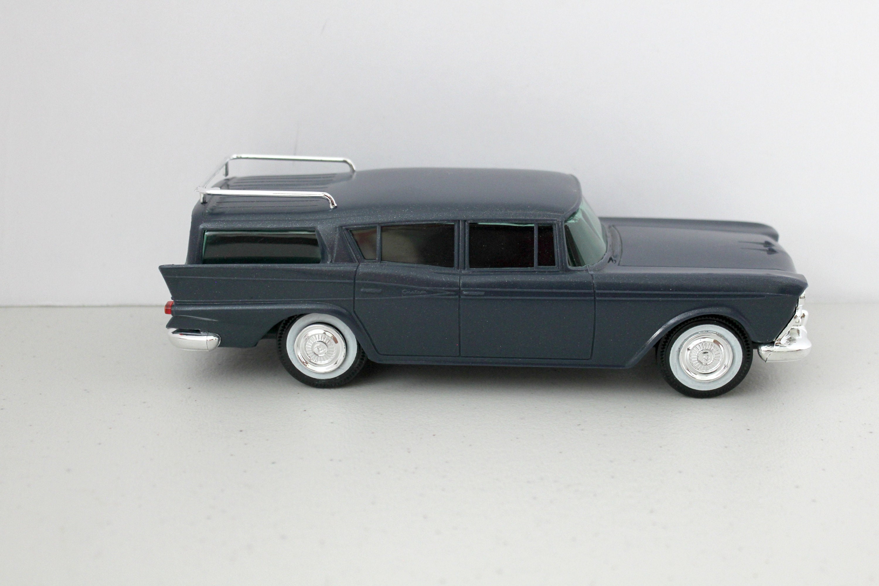 Jo-Han - 1959 Rambler Wagon - Placid Blue - Dealer Promo Car - 1/25