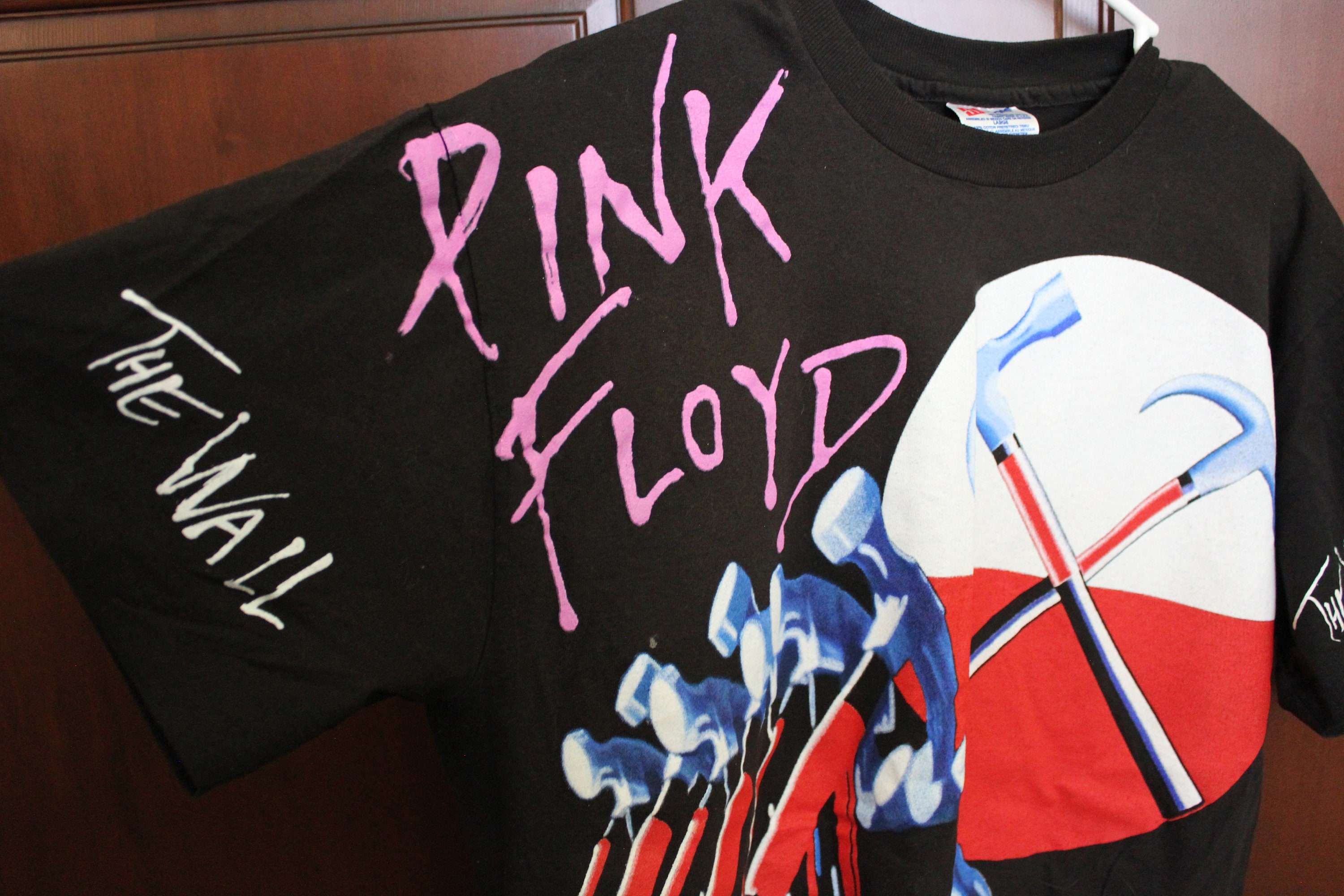 Pink Floyd The Wall T Shirt, All Over Print, Vintage 1990s Pink Floyd The Wall T Shirt, All Over Print, Vintage 1990s