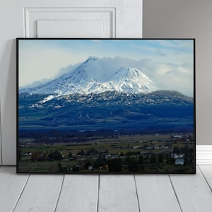 Mount Shasta Digital Print Downloadable Mountain Wall Art High-Res Landscape Photography Desktop Wallpaper Printable
