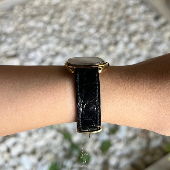 Balenciaga watch gold hot sale
