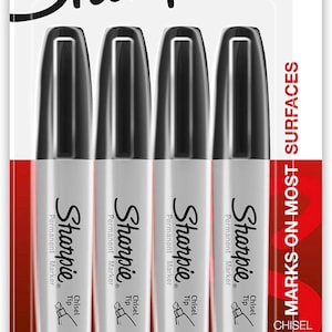4 Count Sharpie Permanent Markers – Chisel Tip, Black Ink, Bold Lines for Crafts, Signs & DIY Projects