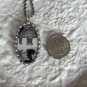 Broken china necklace
