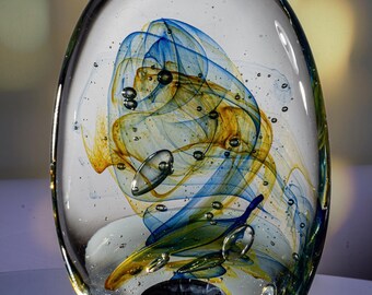 Rolf Wiemers - The Bad Karlshafen Glassworks - Artistic glass object - Height 14.5 cm / 1 kg - Germany 1970-1989