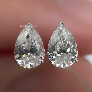 Pear Cut Moissanite Earring Solitaire Moissanite Stud Earring 1 + 1Ct White Moissanite Woman Earring White Gold Diamond Earring Gift For Her