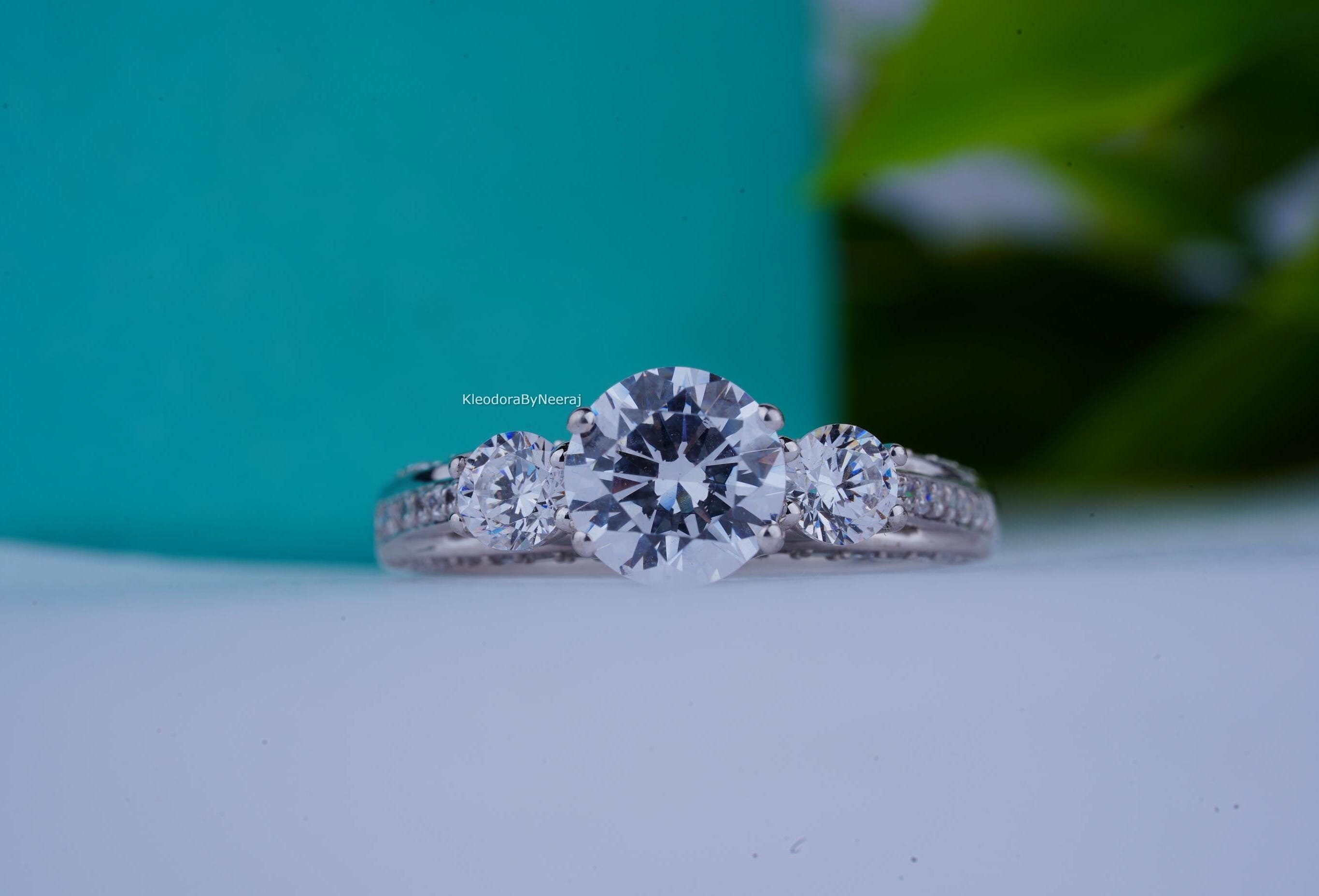 Carat E Color VVS1 GI Certified Lab Grown Diamond Ring/ Round Cut Diamond Three Stone Ring/ 18K Gold Engagement Ring/ Anniversary Gift