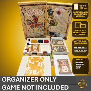 Può includere: Scatola organizzatrice bianca per il gioco da tavolo "The King is Dead". La scatola ha scomparti per i pezzi del gioco, le carte e il tabellone di gioco. La scatola misura 27,5 cm per 19 cm per 3,3 cm.