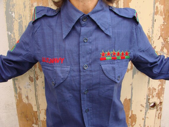 Vintage Long Sleeve Shirt with a fun Military Twi… - image 2