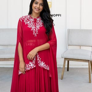 Zachte Georgette Lehenga Choli | Feestelijke outfit met borduursels met meerdere draden voor dames