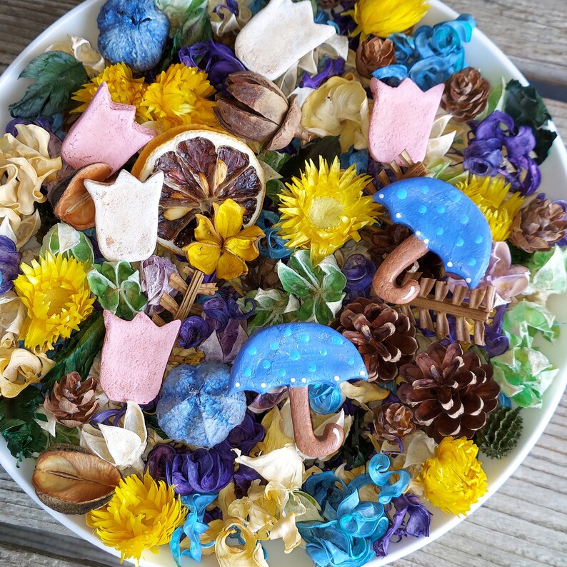 April Showers Bring May Flowers Artisan Potpourri for Spring image 5