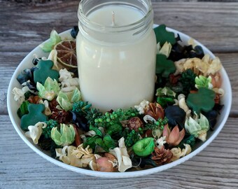 Luck of the Irish Artisan Potpourri with a 16 ounce St. Patrick's Day Candle