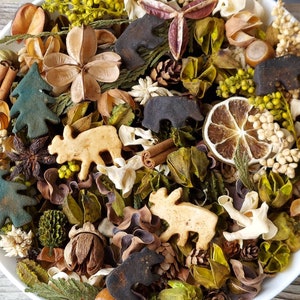 Old Country Lodge Artisan Potpourri image 2