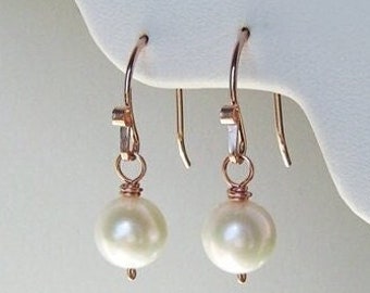 Bridal Pearl Earrings, 14K Rose Gold Earrings, Bridal Party Gift, Drop Earrings, Freshwater Pearl Earrings, Bridesmaid, Mother of the Bride