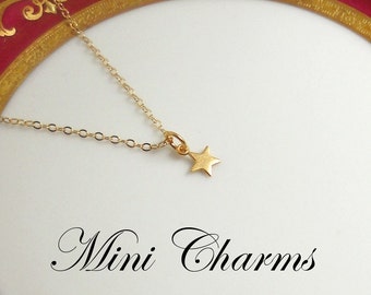 Mini Star Necklace,  Gold Star Charm, Gold Chain Necklace, Tiny Star Necklace, Star Jewelry, Gift for her, Dainty Necklace