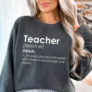 Teacher Noun Sweatshirt, Teacher Definition Sweat, Funny Teacher Sweater, Gift for Teacher Sweat, Teacher Life Sweater, Back To School Sweat