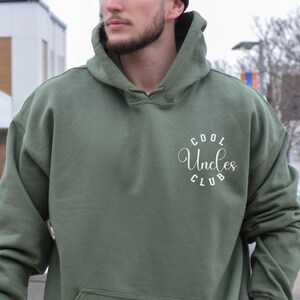 Cool Uncles Club Sweat for Men- Pregnancy Announcement Sweat for Uncle- Cool Uncle Sweater for New Uncle- Funny Gift for Uncle to Be