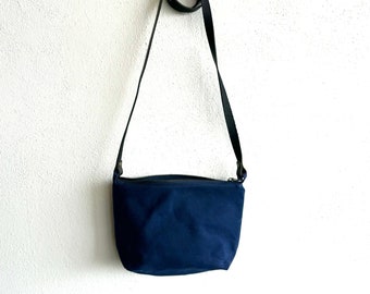 Small Waxed Canvas Purse