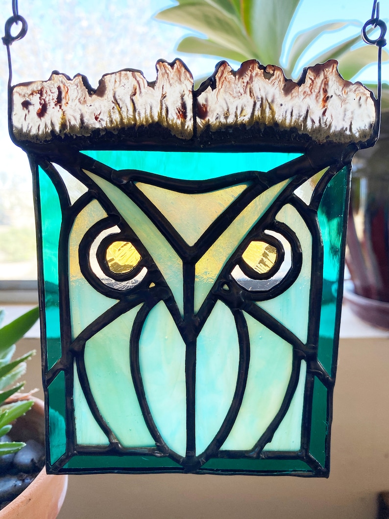 Suncatcher Green Moss Agate Stone, Stained Glass Owl