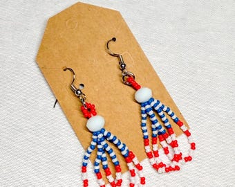 American Flag Beaded Dangle Earrings: Patriotic Fourth of July Jewelry