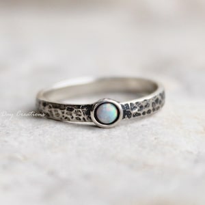 White lab opal ring | s925 sterling silver | dainty minimalistic jewelry | texturized band | **hypoallergenic | gift for her