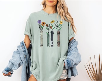 Comfort Colors®Floral Lightsaber Star Wars Tee, Disney Women's Star Wars, Flowers Lightsaber Tee, Galaxy's Edge Trip, Disney World Shirt