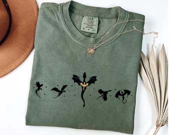 Fourth Wing Sweatshirt, Basgiath War College t-shirt, Violet Sorrengail, Xaden Riorson, Gifts For Readers, Fantasy Book Dragon Hoodie