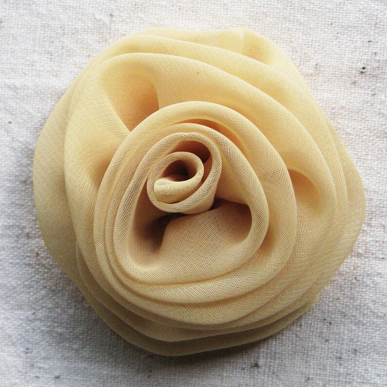 Chiffon rose hair clip in soft honey straw gold, medium image 2