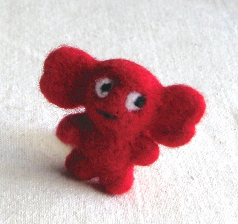 Mini beastie or monster, needle felted creature, bright red image 3