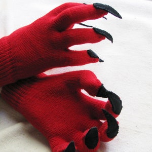 Gloves with claws, red and black, for Halloween costume or pretend play, 2 sizes image 3