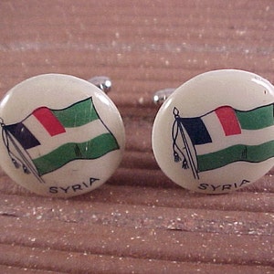Cuff Links Vintage Pinback Button Syria Flag