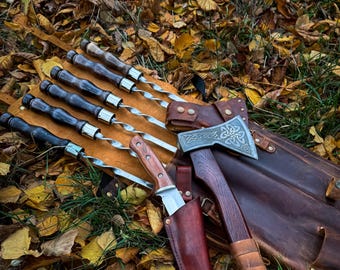 Juego de herramientas para barbacoa con cuchillo, hacha y brochetas, estuche de cuero, perfecto para cocinar al aire libre, regalo ideal para papá, esposo o él, recuerdo