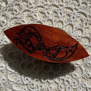 Navette de frivolité faite main, design celtique 3&quot;