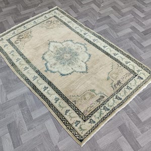 4x6 Rug,Vintage Rug 4x6, Turkish Rug, Wool Rug, Beige Green Rug, Bohemian Decor, Area Rug,Kitchen Decor Rug, Home Decor Rug,3&#39;11x6&#39;1&quot;ft #261