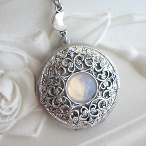 Silver Moon Locket, Moon Necklace, Silver Locket Necklace, Enchanted Forest, Moonstone Jewelry, Moon Pendant, Victorian, Full Moon