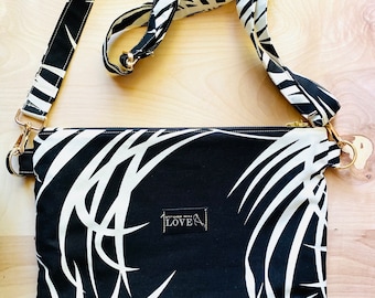 Handcrafted Tropical Fern Crossbody Bag: Cream & Black Zippered Purse