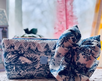 Handmade Toile Zipper Pouch – Blue & White Cotton with Lace