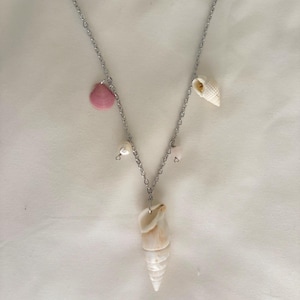Sirens Charm Necklace, Summer Jewelry, Shell Necklace
