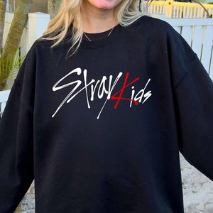 Stray Kids Logo Sweatshirt, Stray Kids Kpop Shirt, Stray Kids DominATE World Tour US 2025 Shirt, Music Tour Gifts For Man And Women T-Shirt