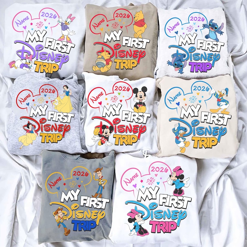 Custom My First Disney Trip Shirt, Disney Trip 2026 Shirt, Family Matching Tee, Personalized Disney World Disneyland Hoodie, Disney Vacation bild 1