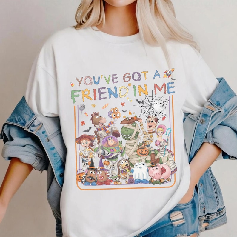 Comfort Colors® Retro Toy Story 1995 Halloween, Sie haben einen Freund in mir Halloween-Shirt, Disney Toy Story Sweatshirt, Toy Story Halloween Bild 1