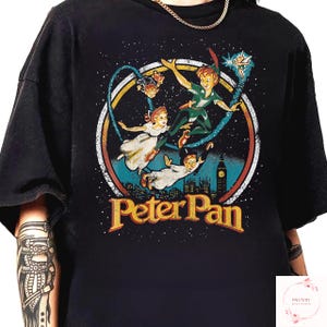 Retro jaren 90 Disney Peter Pan Darling Flight Neverland-t-shirt, Disney Never-landkaart, vintage Disney-shirt, Never Grow Up, Captain Hook-shirts