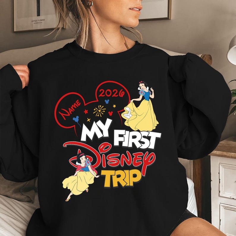 Custom My First Disney Trip Shirt, Disney Trip 2026 Shirt, Family Matching Tee, Personalized Disney World Disneyland Hoodie, Disney Vacation bild 7