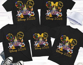Personalisierte Disney 2025 Shirts, Disney Familien Reise T-Shirt, Disneyworld Familie SweatshirtHoodie, Disney Urlaub T-Shirt, Urlaubs Shirts, BTW