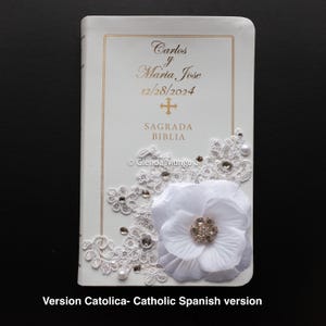 Biblia Blanca para Boda o Quince personalizada