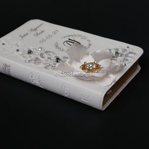 KJV Small Wedding bible personalized optional White bridal bible image 4